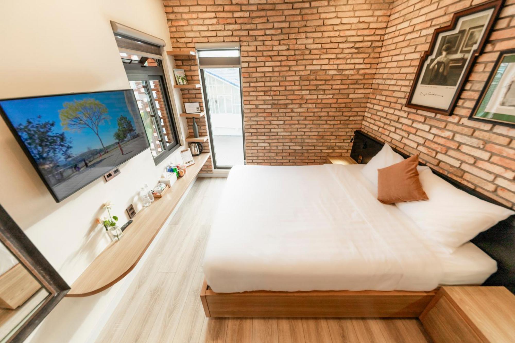 The Brick Home Dalat Exterior photo