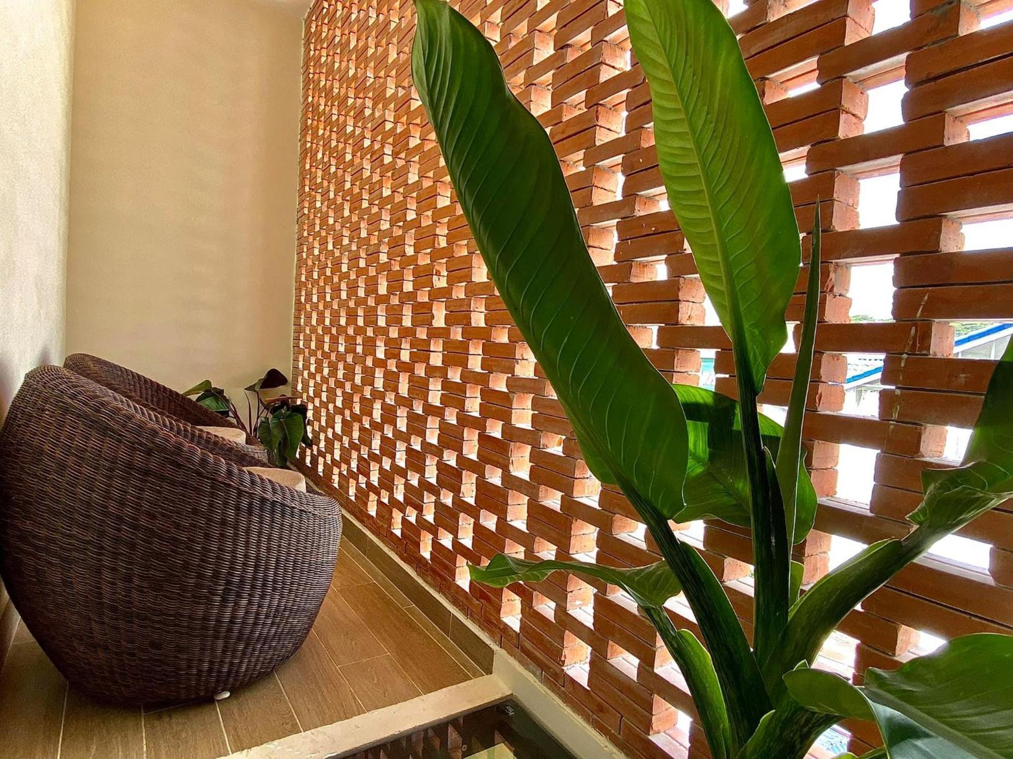 The Brick Home Dalat Exterior photo